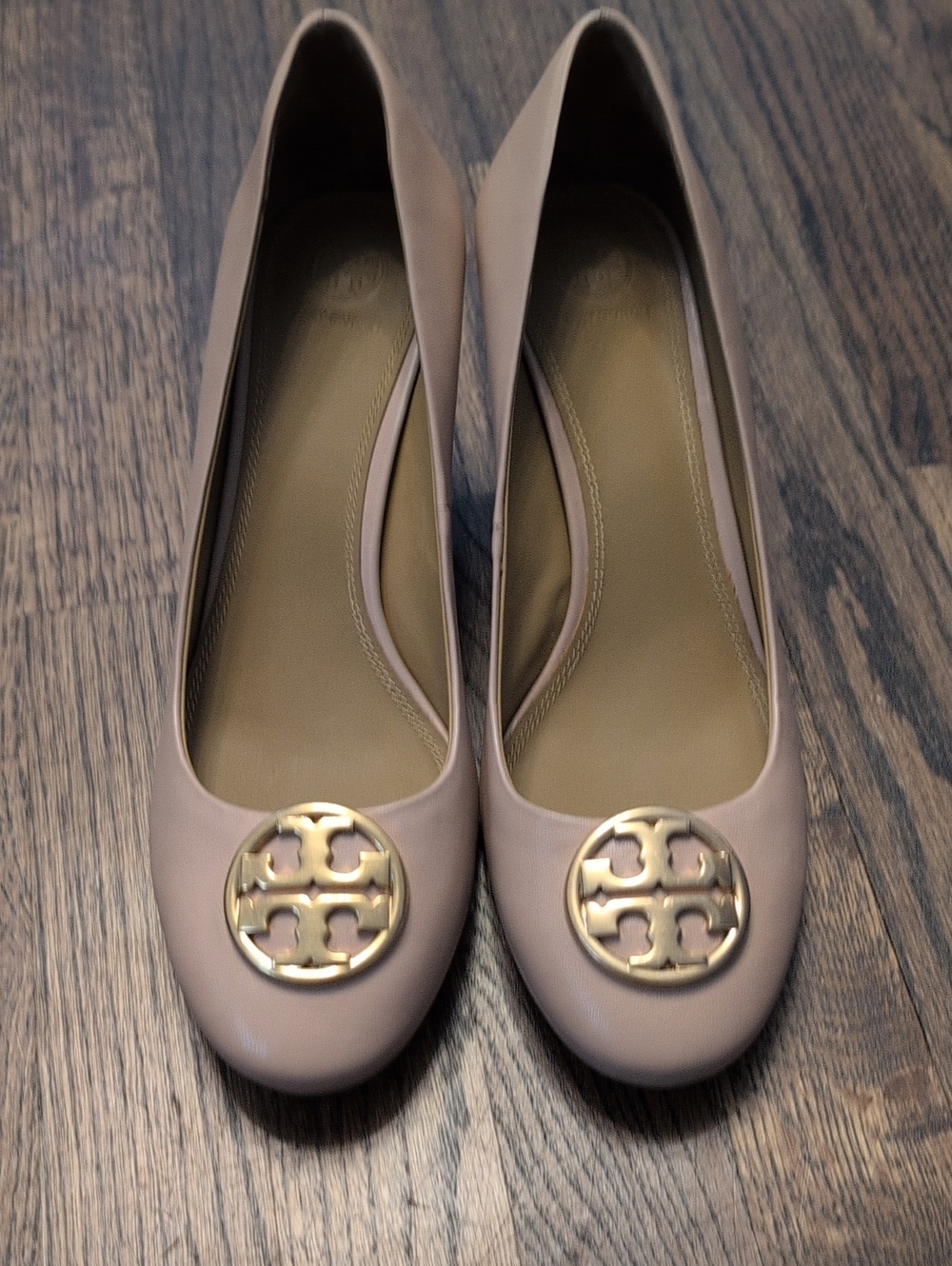 Tory Burch Blush Pink Wedges With Gold Logo NWOT